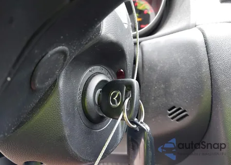 2008 Mazda Mazda3 S Sport z USA, uszkodzony, nr VIN JM1BK324381848612